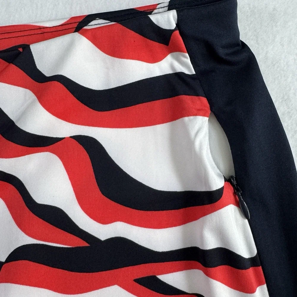 TAIL Performance Golf Skort Womens L Red White Navy‎ Angela Wave Print Pull-On